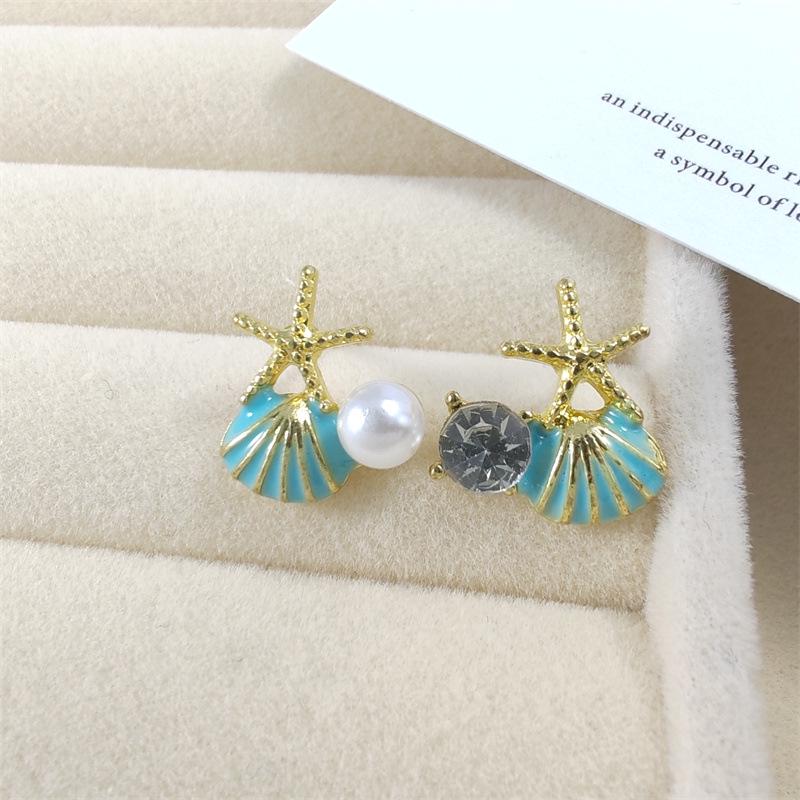 Korean Starfish Shell Pearl Stud Earrings - 2023 Women's Versatile Seaside Vacation Jewelry