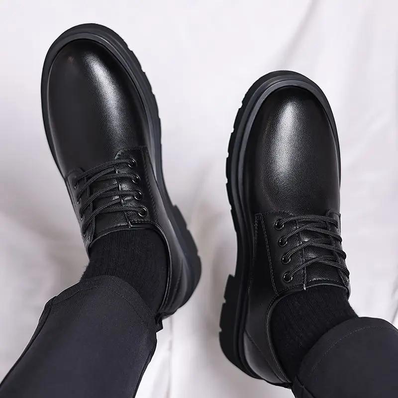 Fashion Leather Shoes for Men Black Thick Sole Platform Round Toe Shipping Free Classic Man Casual Shoe Original Comfortable 2024 Trend
