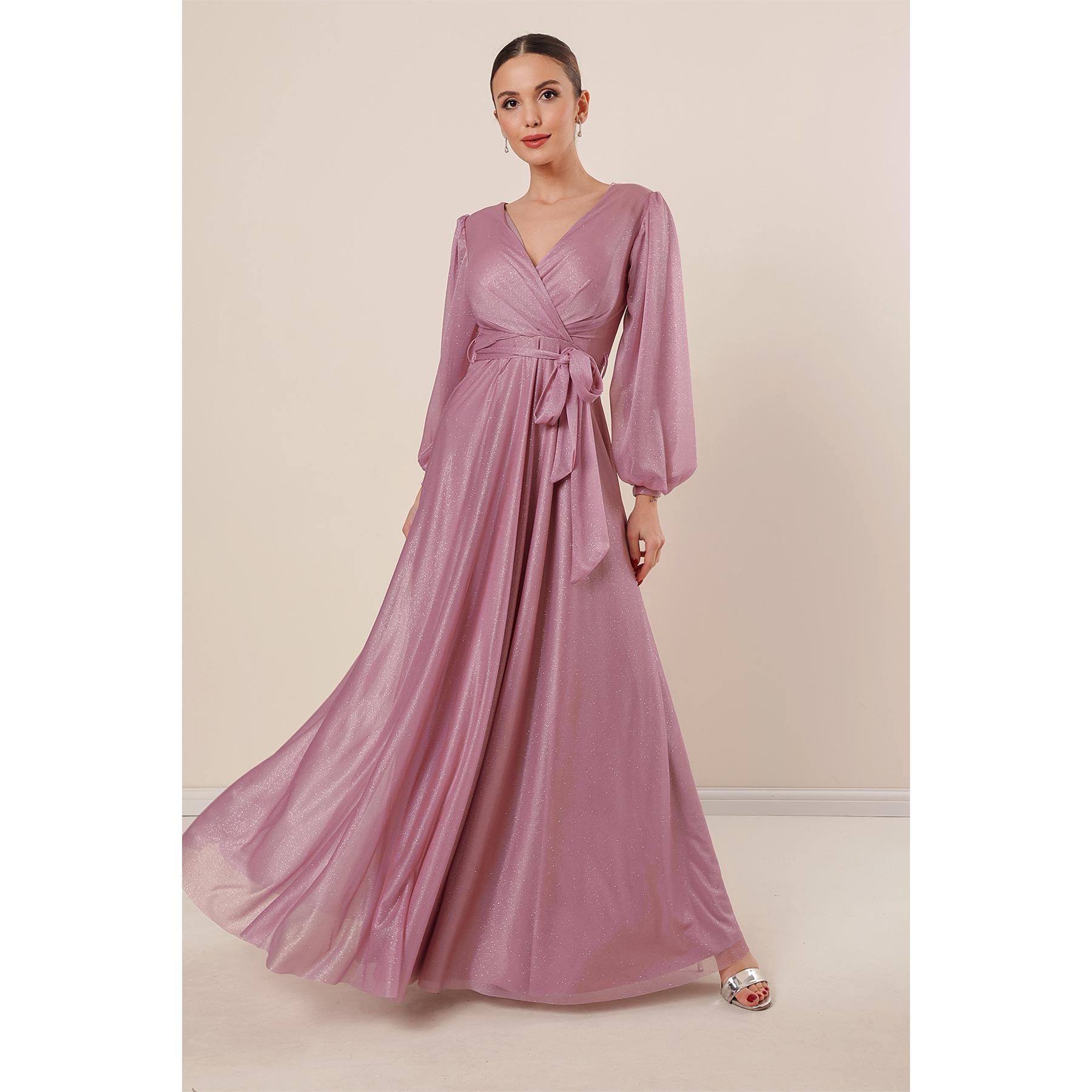 

Длинное блестящее платье с двубортным воротником и поясом на подкладке