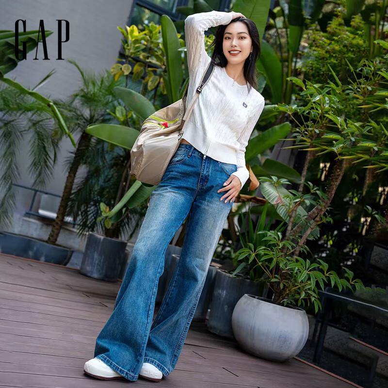 

Gap Women s Vintage Embroidered Cable Knit Cardigan L