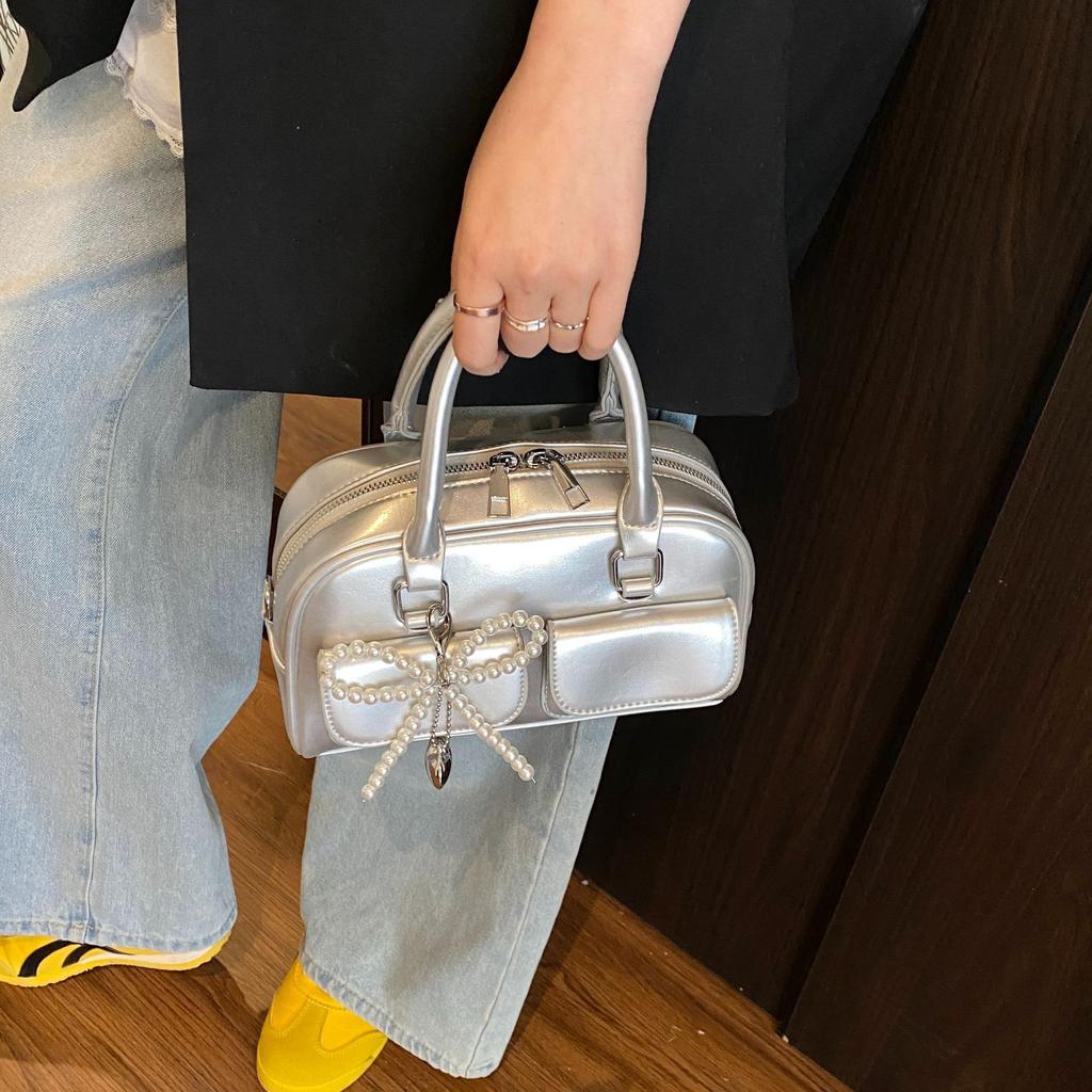Women's Bag Versatile Commuter Multi-Pocket Casual Shoulder Small Square Bag
