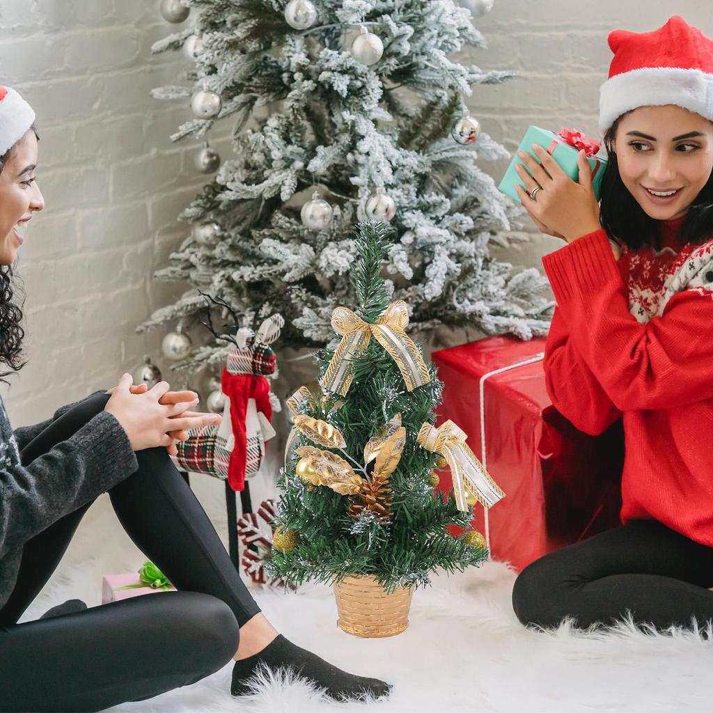 Tischweihnachtsbäume mit Lichtern 15,7 Zoll Feiertagsdeko Künstlicher Weihnachtsbaum für Zuhause Büro Winter Kaminsims Zimmer Feiertag
