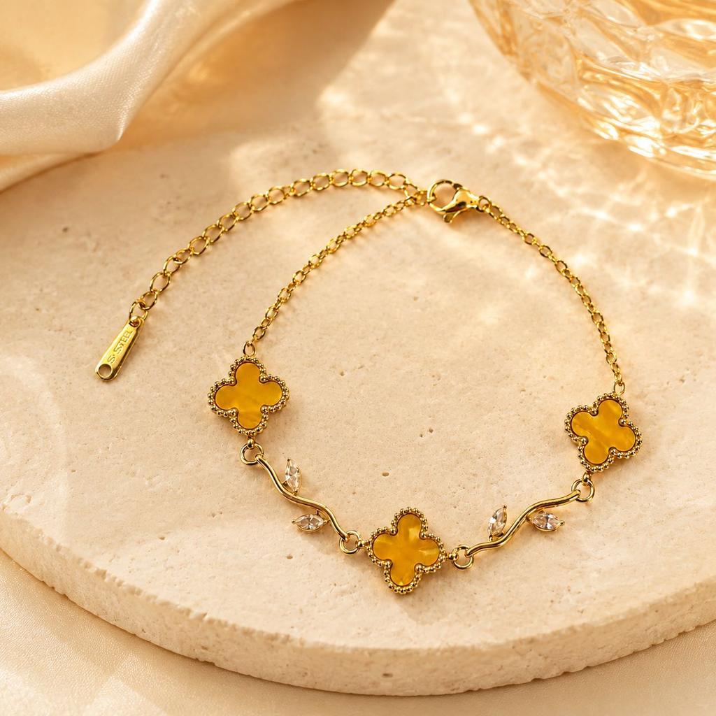 European and American Light Luxury Four-leaf Clover Zircon Bracelet Female Titanium Steel Does Not Fade Niche High-end Accessories
