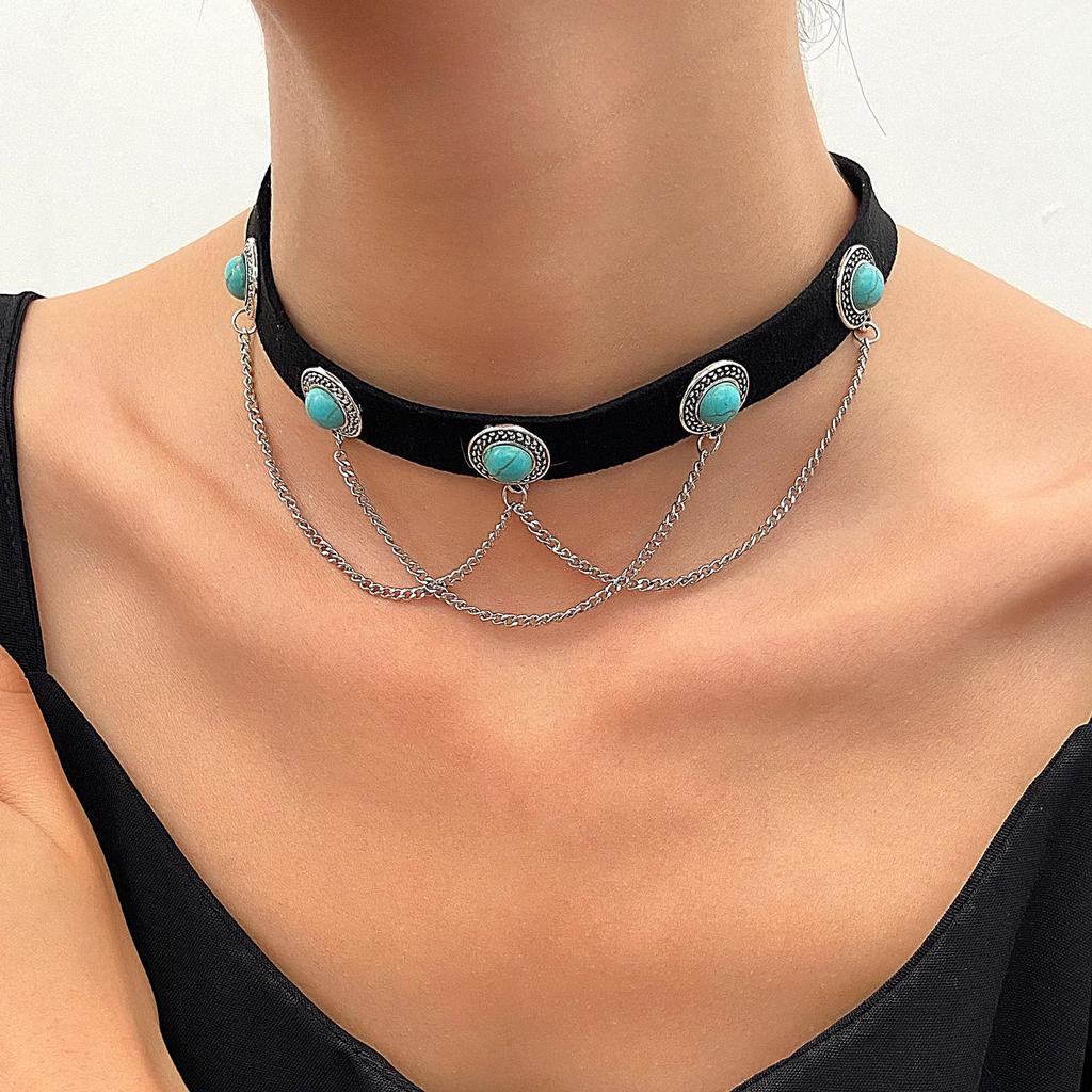 Creative Velvet Snake-Shaped Flower Collar Necklace - Black