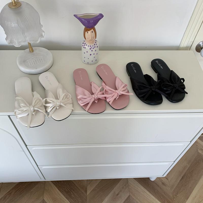 20251 Spring and Autumn New Fashion Versatile Slippers Women's Outer Wear Square Head Set Toe Drag Flat Bottom Folded Beach