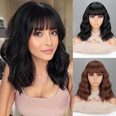 Parrucca Sintetica Bob Corto Ondulata Larga con Frangia Lunghezza Spalla Extension Parrucche Capelli Bob Naturali per Donne Uso Quotidiano Cosplay