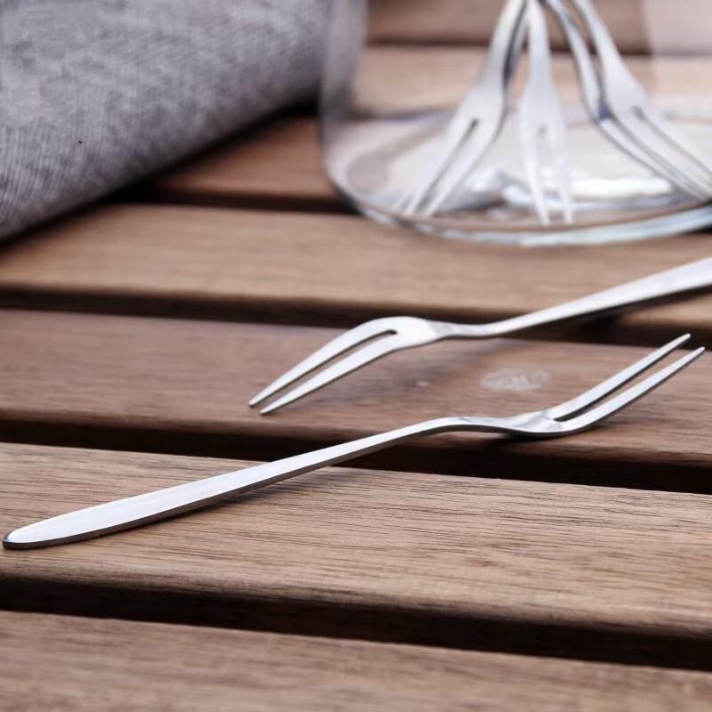 Ensemble de fourchettes à fruits et à gâteaux en acier inoxydable Ru Han