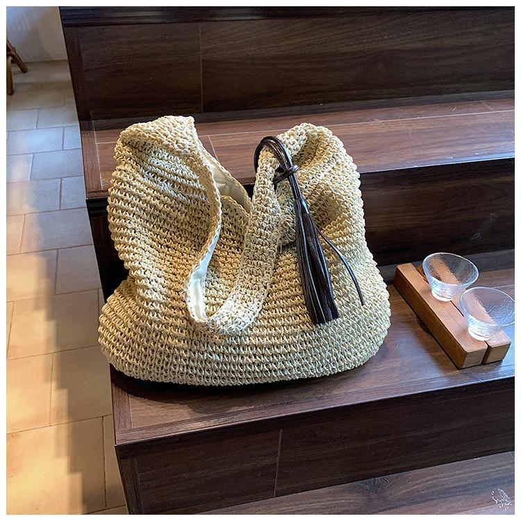 IELGY Lazy Loose Feel Shoulder Large Capacity Bag Summer Seaside Vacation Straw Beach Bag
