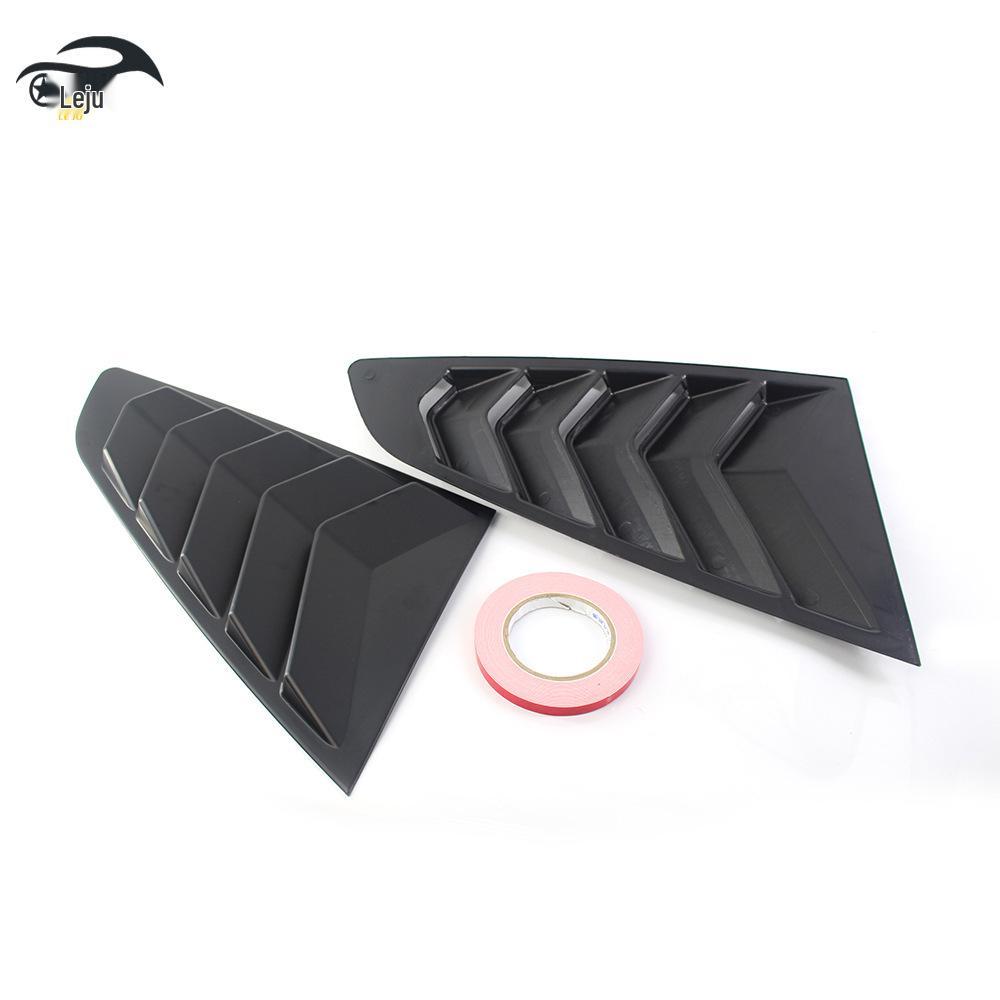 Żaluzjowa nakładka na tylne okienko ćwierćkowe w sportowym stylu dla Ford Mustang 2015-2017