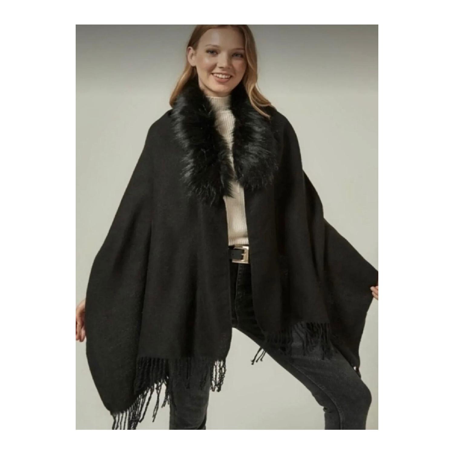 

Genuine Fur Women s Shoulder Shawl 69 cm чорний