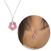 Süßer Blumenanhänger Choker Ausgestanzte Blumengirlande Acrylmaterial Ein Must-Have-Accessoire für modebewusste Damen
