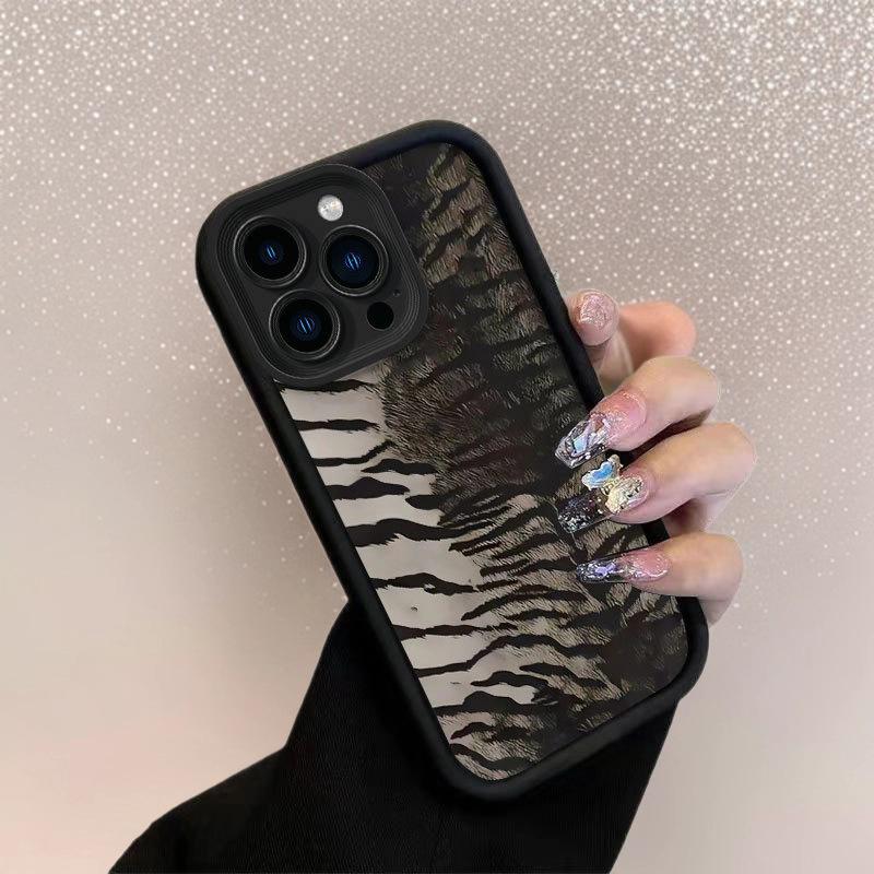 Tiger Leopard Plaid Case for iPhone 17 Pro Max, 16 Pro, 15, 14, 13 - Trendy & Unique Design iPhone 14 Pro Max