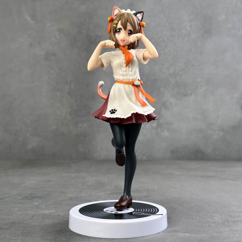 Light-sounding girl cat Nakano Azusa Hirasawa Yui two-dimensional cute beautiful girl hand-made model ornaments wholesale