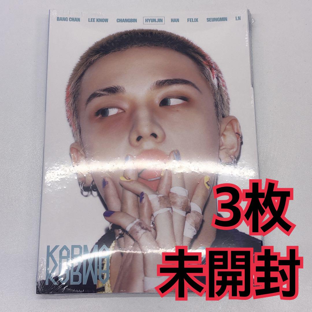 

[USED] Hyunjin Album Accordion 3 KARMA