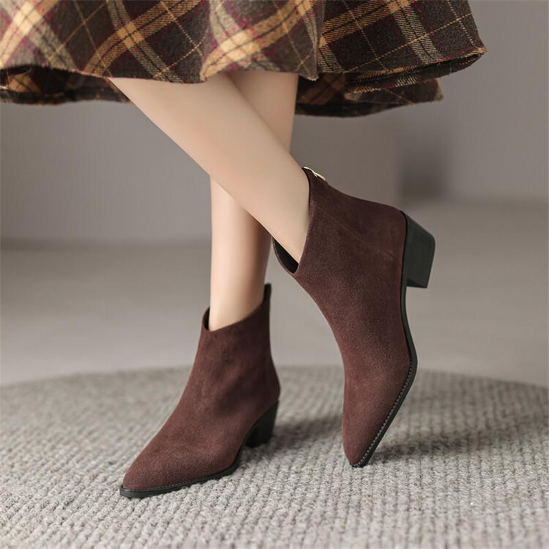 Fashion New Autumn Cow Suede Women Boots Pointed Toe Chunky Heel Boots for Women Winter Boots Women Versatile Ankle Boots Zapatos Mujer
