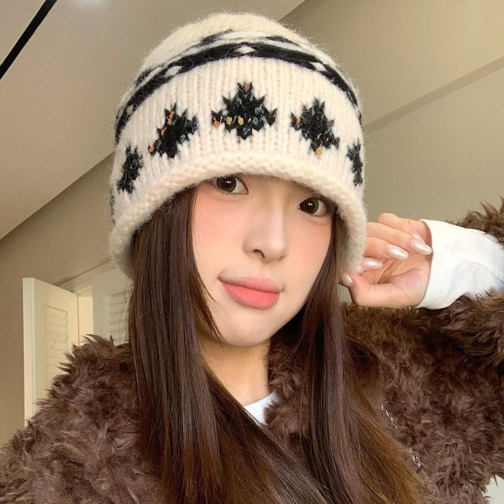 Jacquard Pattern Jacquard Knitted Hat Warm Warm Knitted Cap Retro Beanie Hat  Women's Fashion
