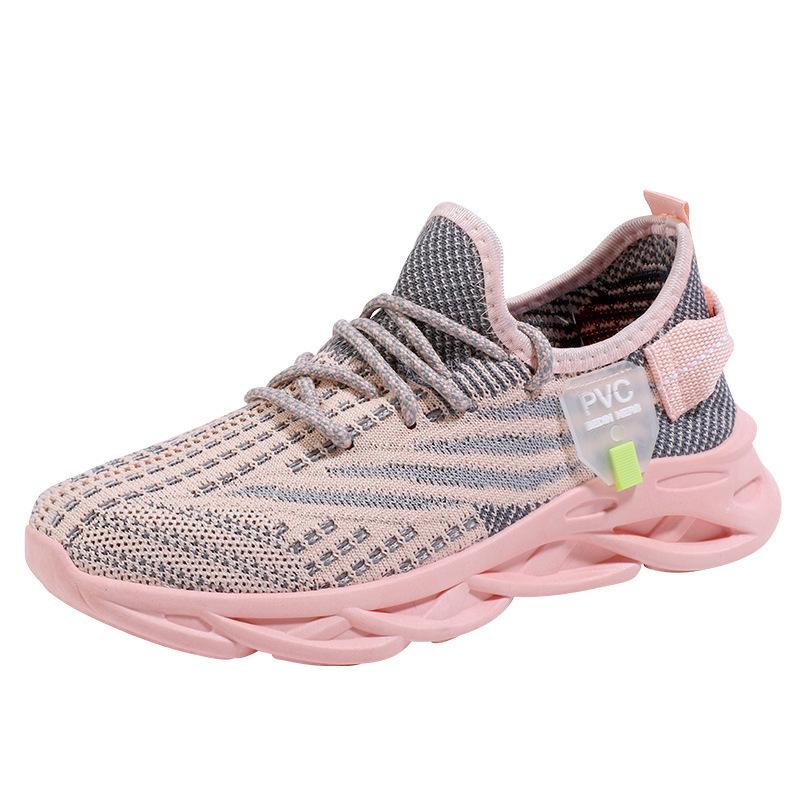 New spring and summer women's fly-woven sneakers lightweight running shoes mesh breathable casual schoolgirl