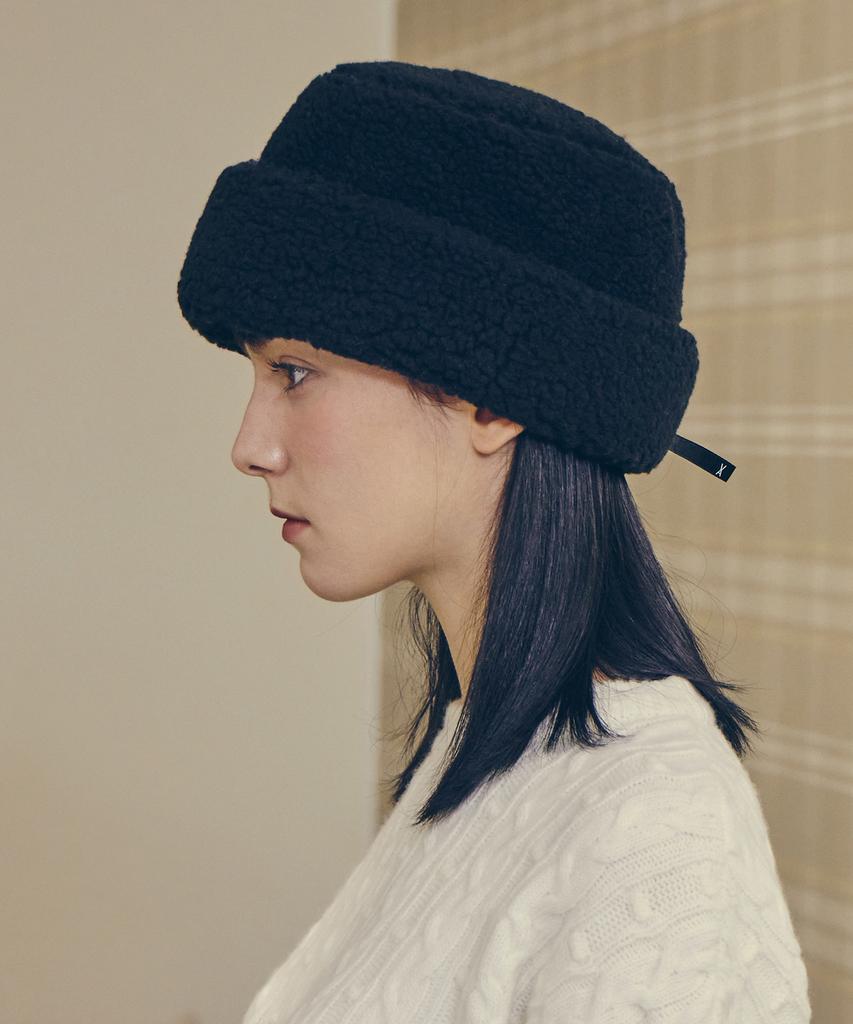 Bajal Va Long Label Fleece Mongolian Bucket Hat Black