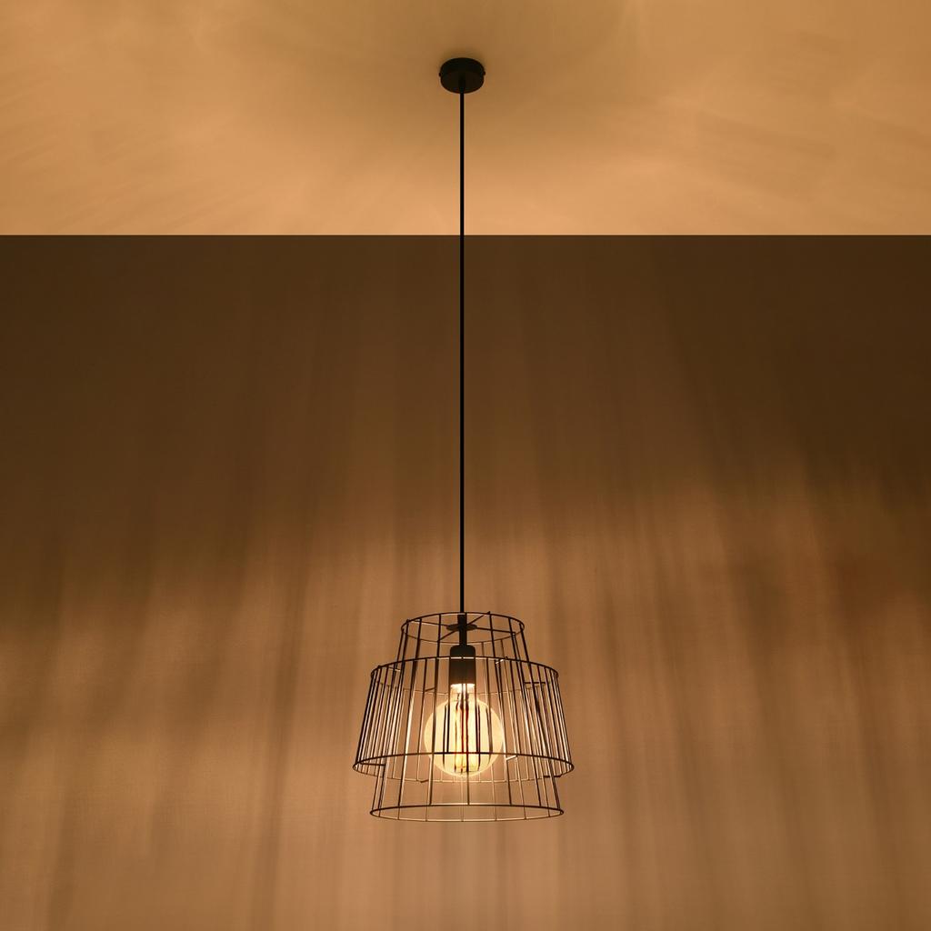 Gate hanging lamp black