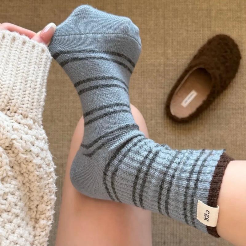 Korean Egg Cloth Label Warm Striped Socks Sheep Wool Mid-Leg Socks Women Versatile Atmosphere Stacked Socks