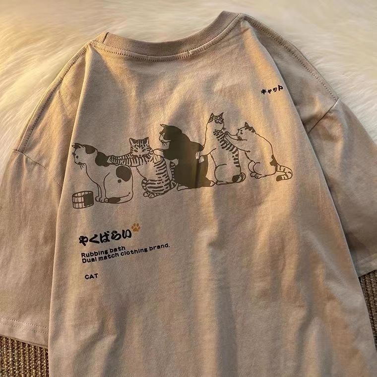 Summer Small Fresh Short Sleeved T Shirt Men and Women Couple Tide Brand Retro Cartoon Cat Printing Half Sleeve T Shirt