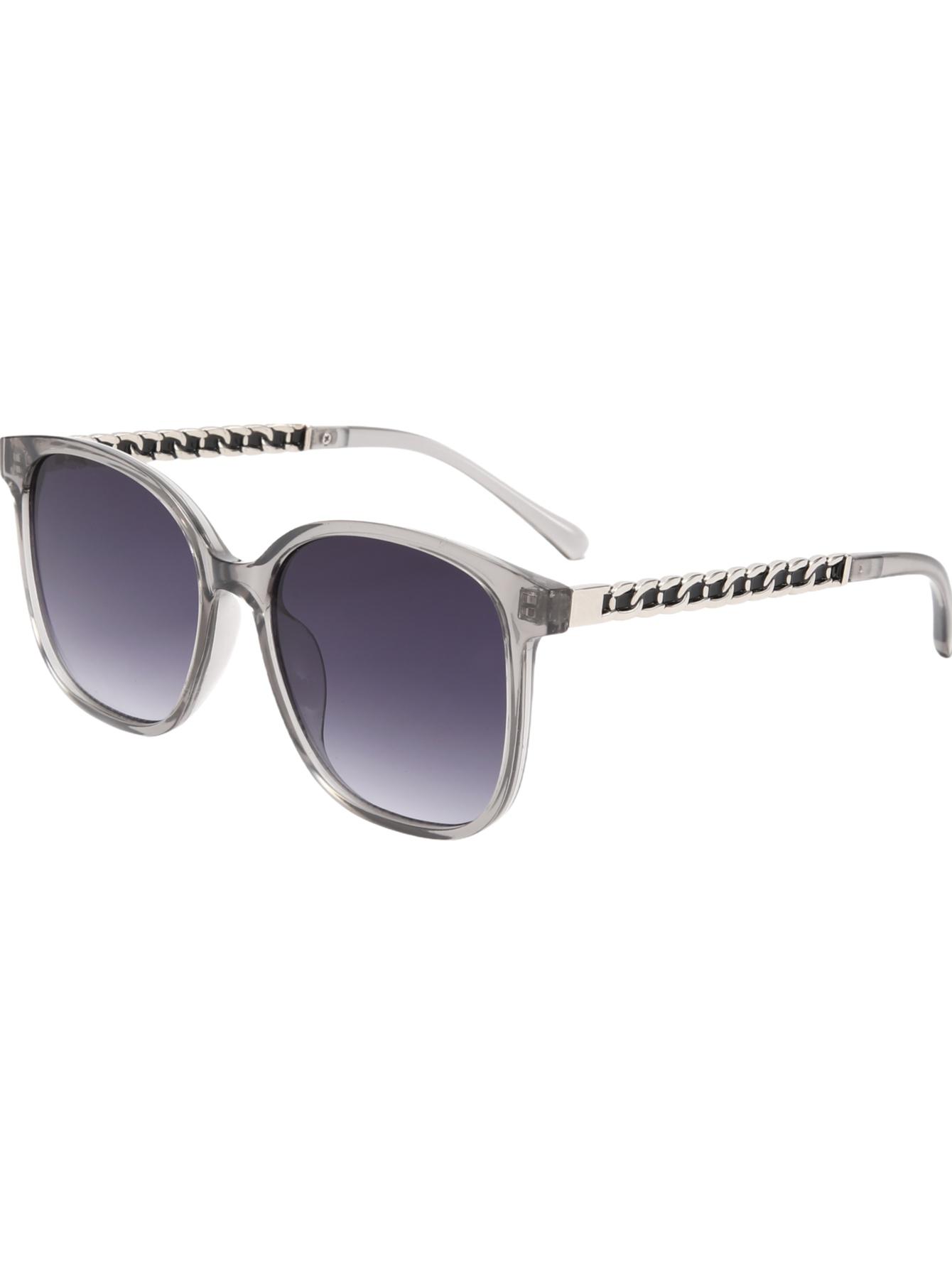 Latest trend glasses sunglasses for men and women driving out advanced sunglasses . High Quality Premium Material