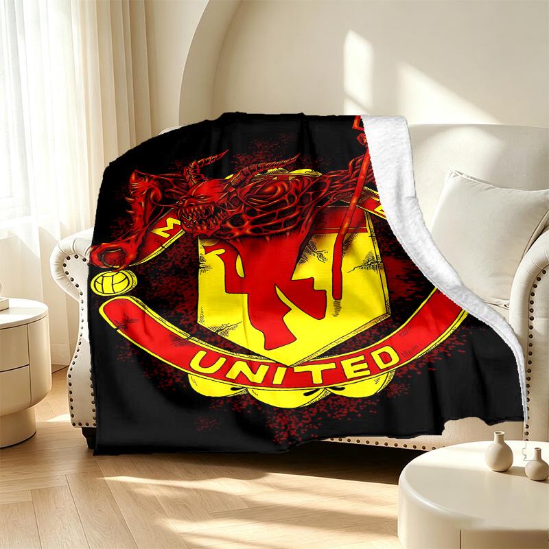 Football United F.C Pattern Blanket for Home Decoration, Bed, Sofa, Car Travel, Camping, Suitable for All Seasons, Birthday Christmas Gift