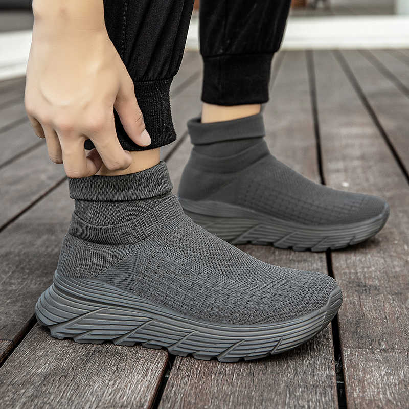 Fashion Pipe Boots Sock Luxury Woman Boots Casual Sneakers White Women Shoes Ladies Sport Tenis Losfers Super Brand Gifts Snackers