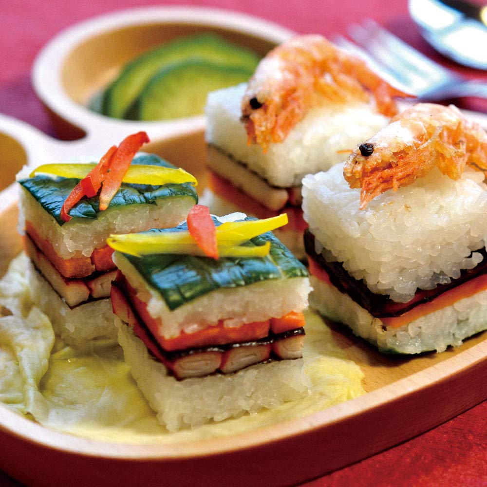 Yamako Hinoki Sushi Made In 792467 Press, Large, 5-Cut, Japan,