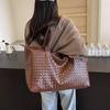 Large Capacity Woven Bag Women's 2026 Summer New Retro Short-distance Travel Bag Korean Fashion Portable Tote Bag