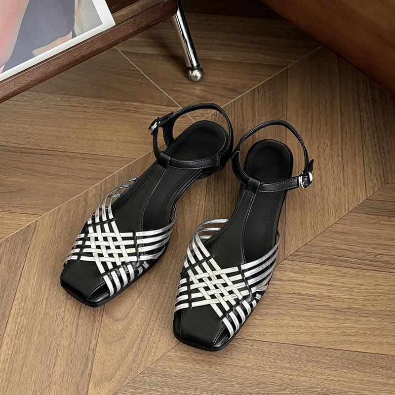 

Silver 2025 summer new bag head sandals women s outer wear fishbone shoes high-end flat Roman shoes women s shoes 40 чёрный
