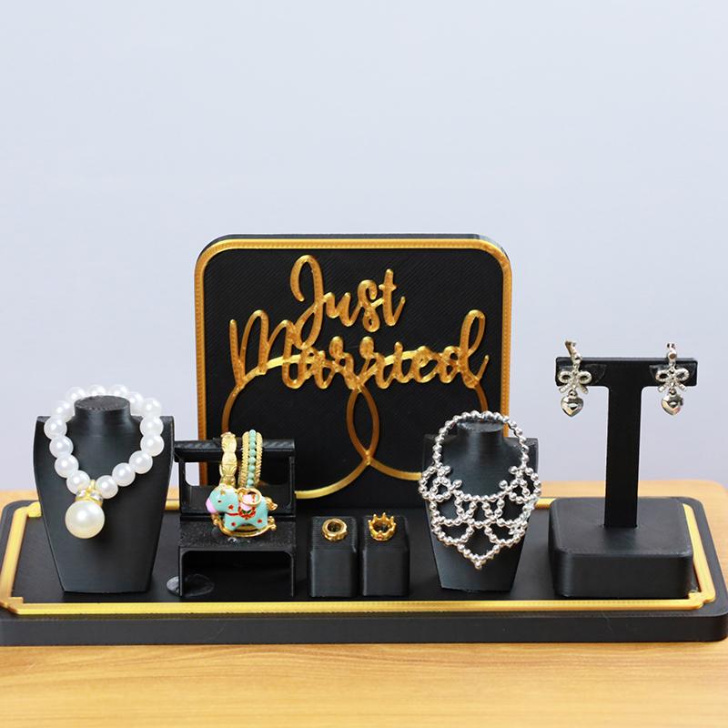 1/12 Doll House Miniature Western Style Jewelry Display Box Simulation Necklace Model Toy Mini Decoration Dollhouse Accessories