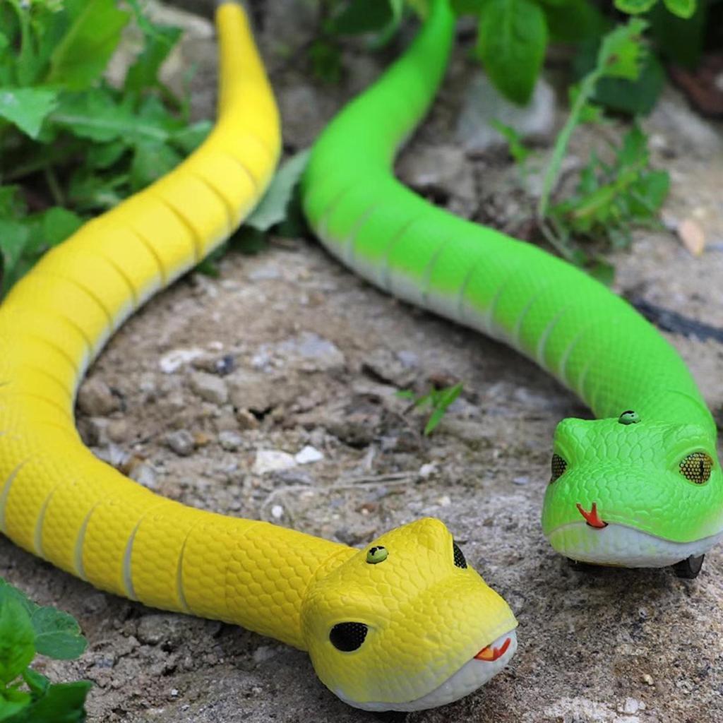 RC Snack Toy Electric Simulation Serpent Snake Moves Fake Realistic Crawling