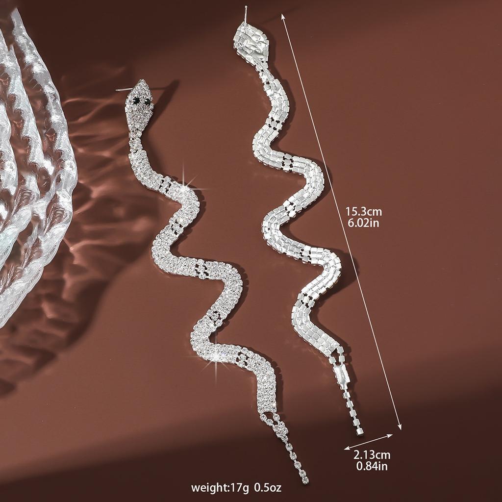 Cross border personalized exquisite trend cold wind alloy full diamond twisted snake shaped earrings for women