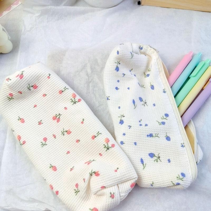 Tiny Blossomy Pen Case Permanent Polyester Cosmetic Planner With Dense Size For Daily Use
