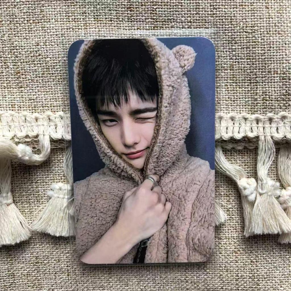 [USED] StrayKids KARMA FANS ReSpa Purchase Bonus Trading Card Hyunjin