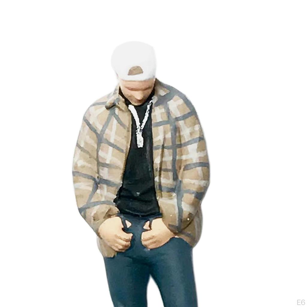 1:64 Figure People Mode Role Play Delicate Hand Painted Character Resin Decoration Standing park
