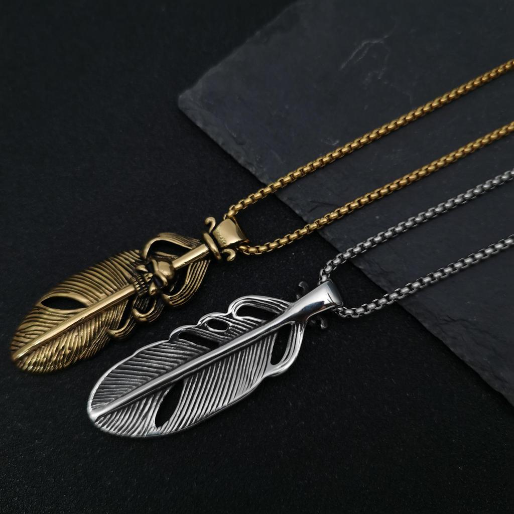 2023 New European & American Men's Punk Feather Wing Necklace