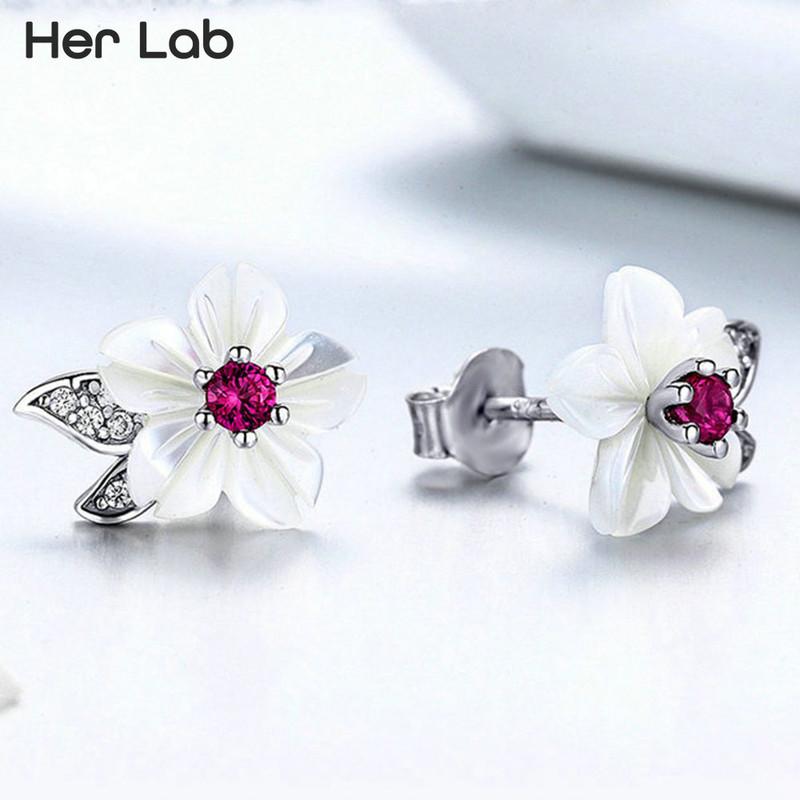 

Серьги-гвоздики Her Lab White Shell Flower из стерлингового серебра 925 пробы с прозрачными CZ, маленькие элегантные серьги
