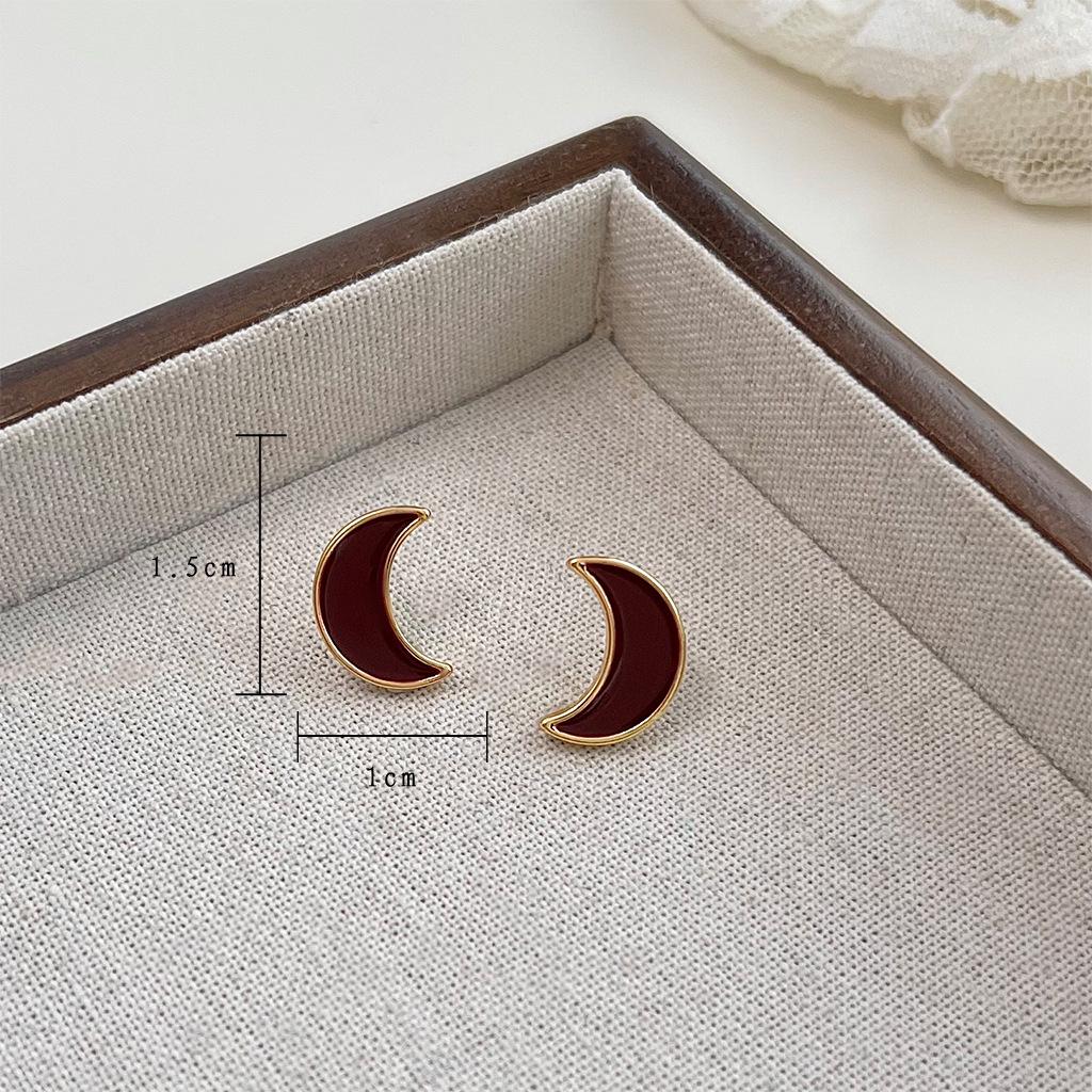 

Анола Красные Серьги-капли: Женский ретро-шик, подчеркивающий светлую кожу, роскошные серьги.