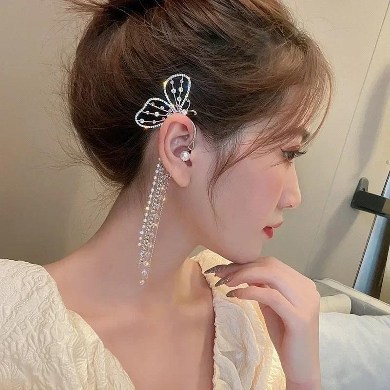 Retro Crystal Butterfly Pearl Earrings with Fashionable Long Tassels Sexy Hollow Out Women's Elegant Earring Sweet Girls Jewelry