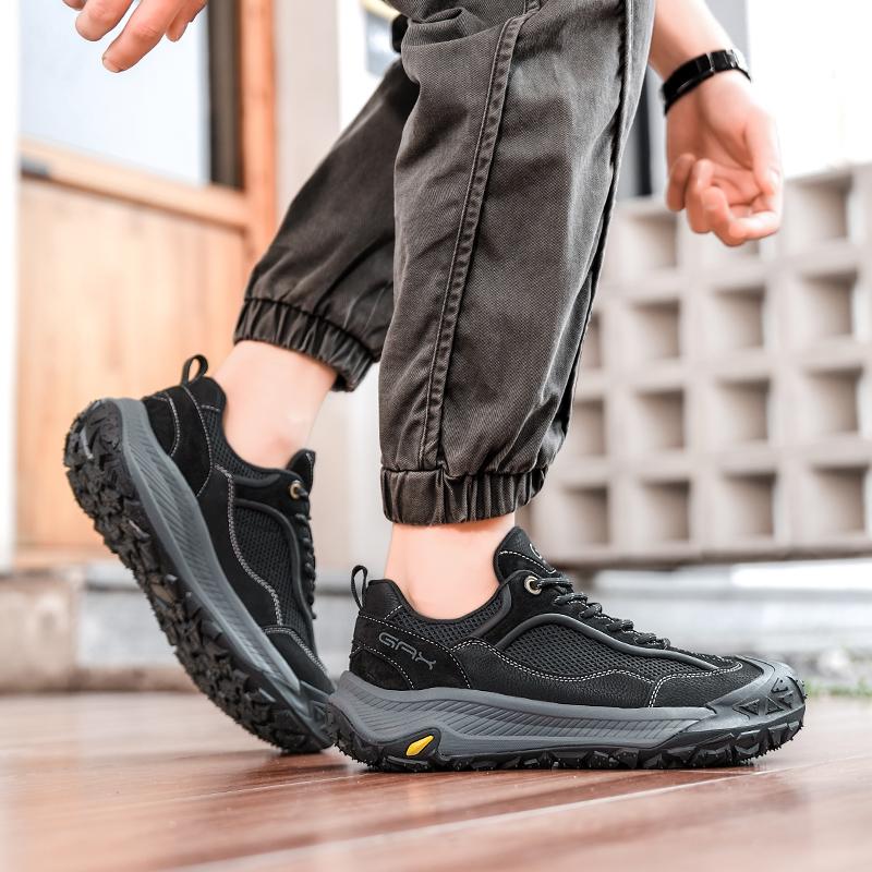 Fashionable, Slip Resistant, Wear-resistant Anti-collision Breathable Outdoor Hiking  Mountaineering Fashionable Casual Shoes
