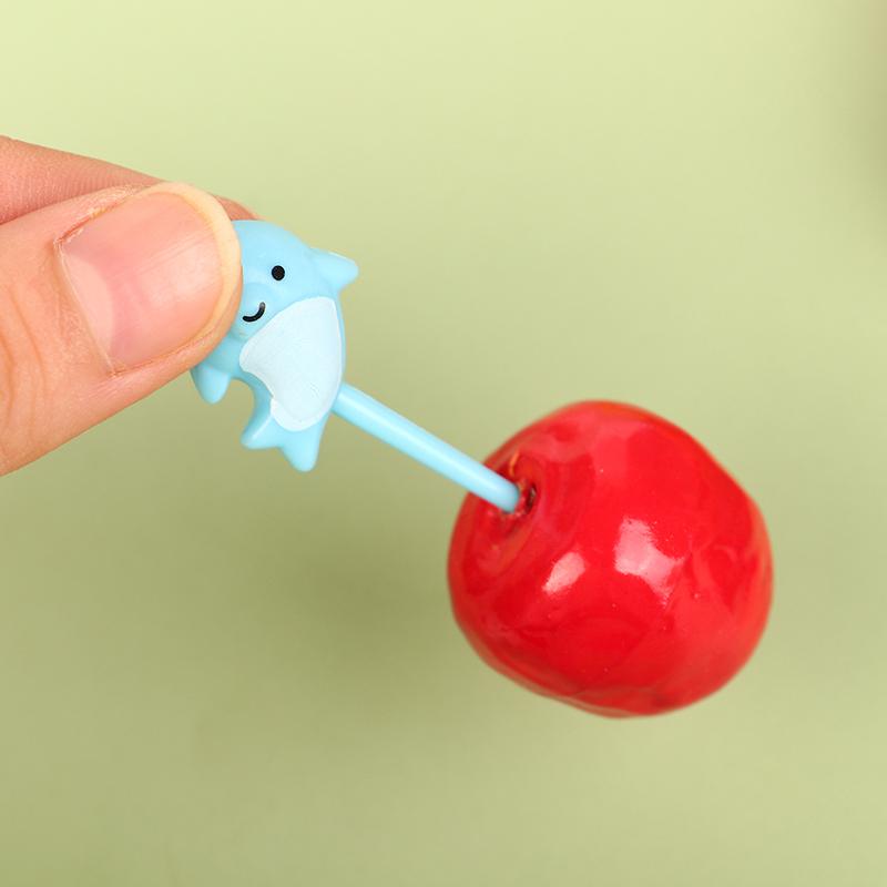 8Pcs/Set Cute Dolphin Fruit Fork Kids Snack Dessert Decoration Forks Toothpick Lunch Salad Decoration Cake Picks