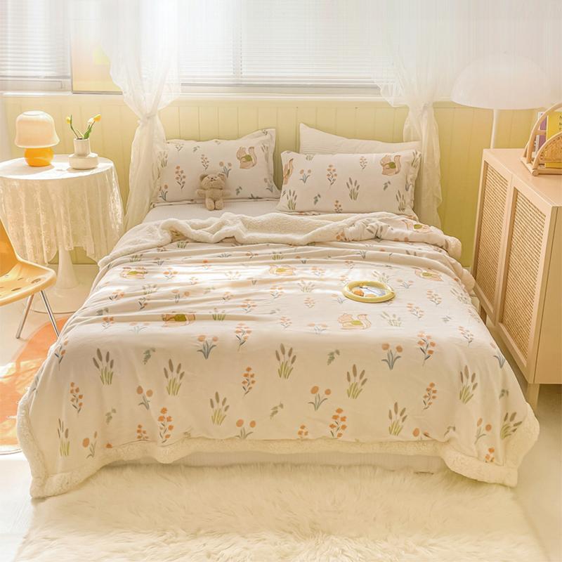 Spring and Autumn Milk Velvet Blanket  Lamb Cashmere Flannel Cartoon Blanket Bed Single Student Dormitory Coral Velvet Quilt