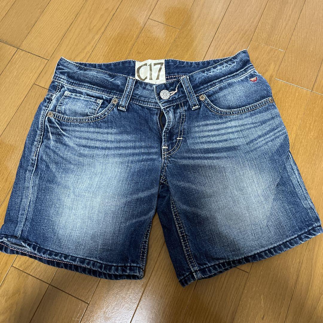 

[Б/У] Джинсовые шорты C-SEVENTEEN, размер S, Edwin