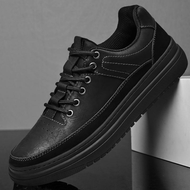 Board Shoes Men's 2025 New Leather Trend Versatile Casual Shoes Men's Flat Non-slip Lace-up Campus Style Sports Men's Shoes