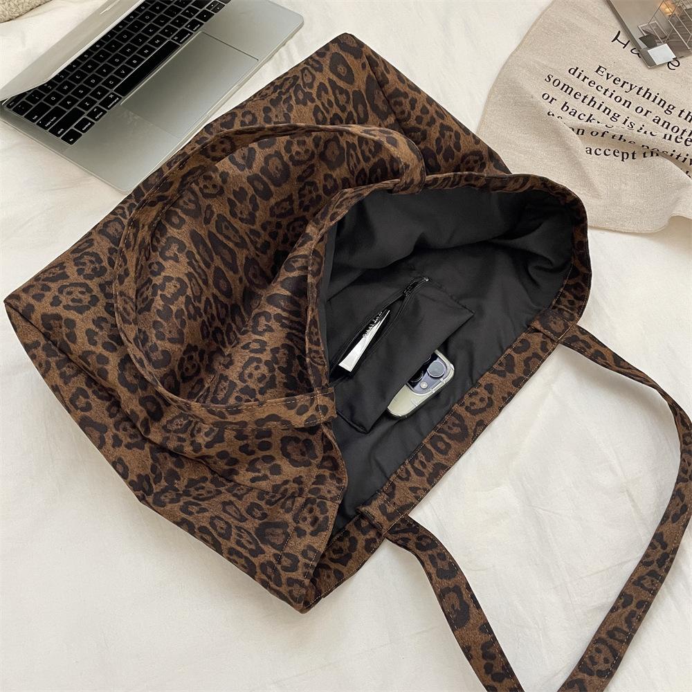 Retro Faux Suede Women's Shoulder Bags Leopard Print Large Capacity Ladies Shopping Bag College Style Girls Handbag Fall Winter