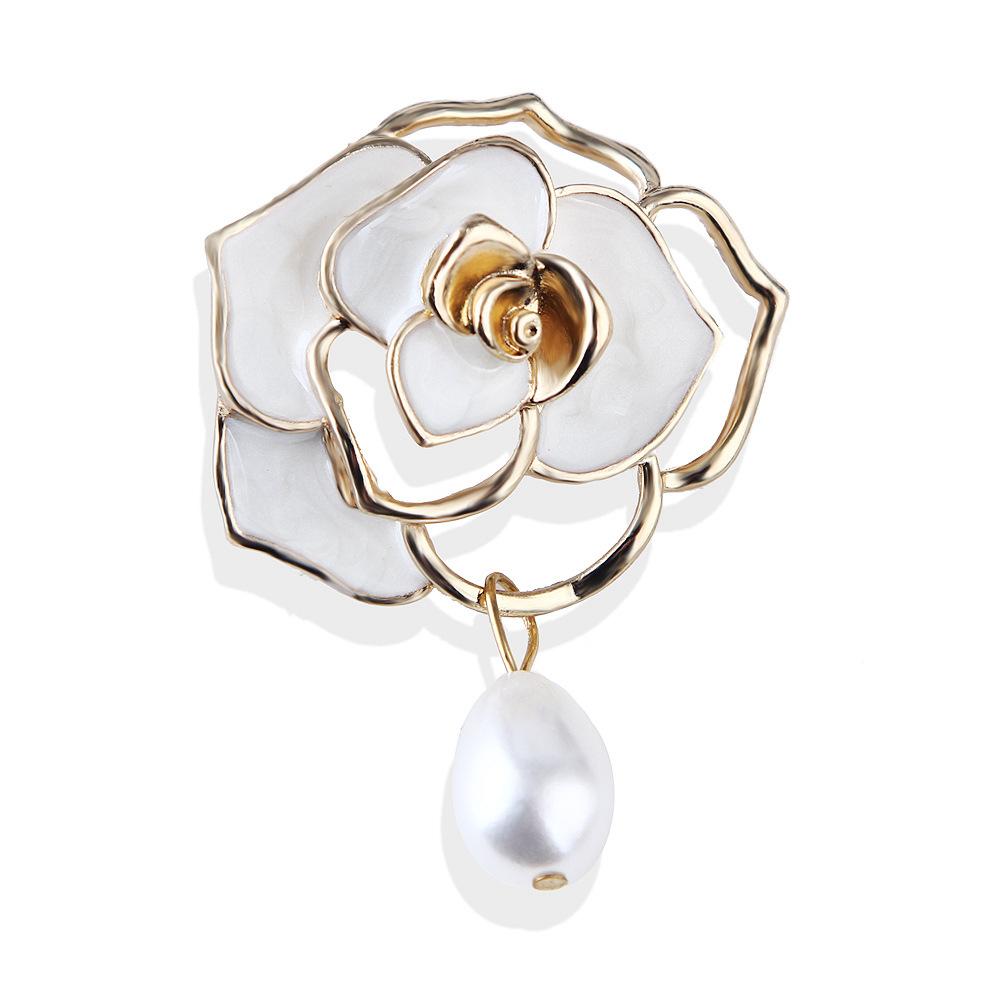 Hohle Kamelien-Perlen-Brosche Öltropfen-Anhänger Corsage Exquisit Hypoallergen Luxus Emaille Langlebige Farbe Accessoire