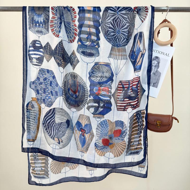 Fashion design sense retro niche lantern print scarf high sense trend temperament women travel photography long towel