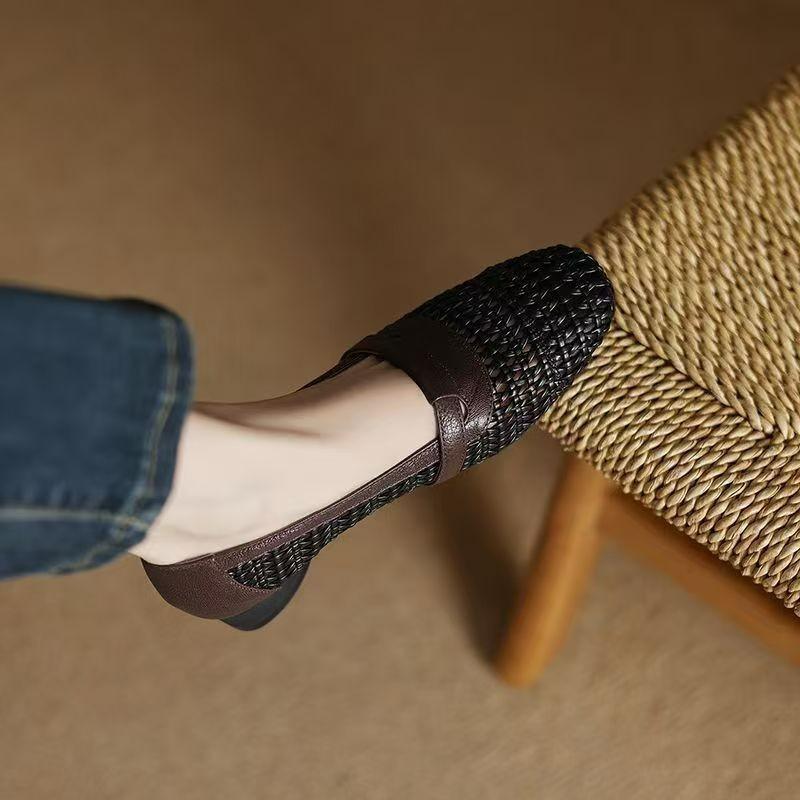 Square Head Versatile Hole Shoes Retro Hollow Weaving Spring and Summer New Daily Casual Breathable Single Shoes